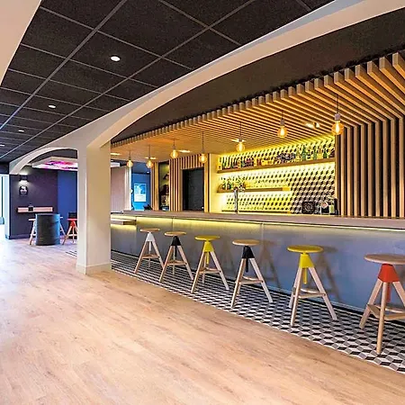 Ibis Styles Bordeaux Sud 3* Villenave-dʼOrnon