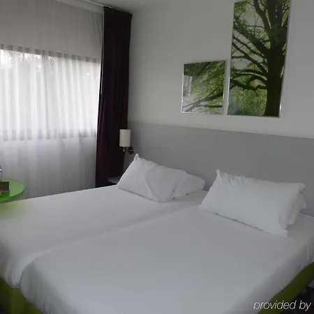 Ibis Styles Bordeaux Sud Hotel Villenave-dʼOrnon